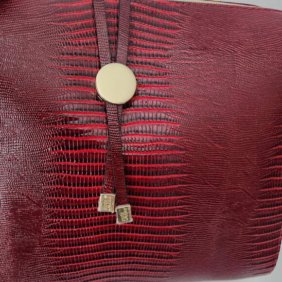 Estee Lauder Red faux Croc Embossed travel bag case NWOT - Picture 3 of 11